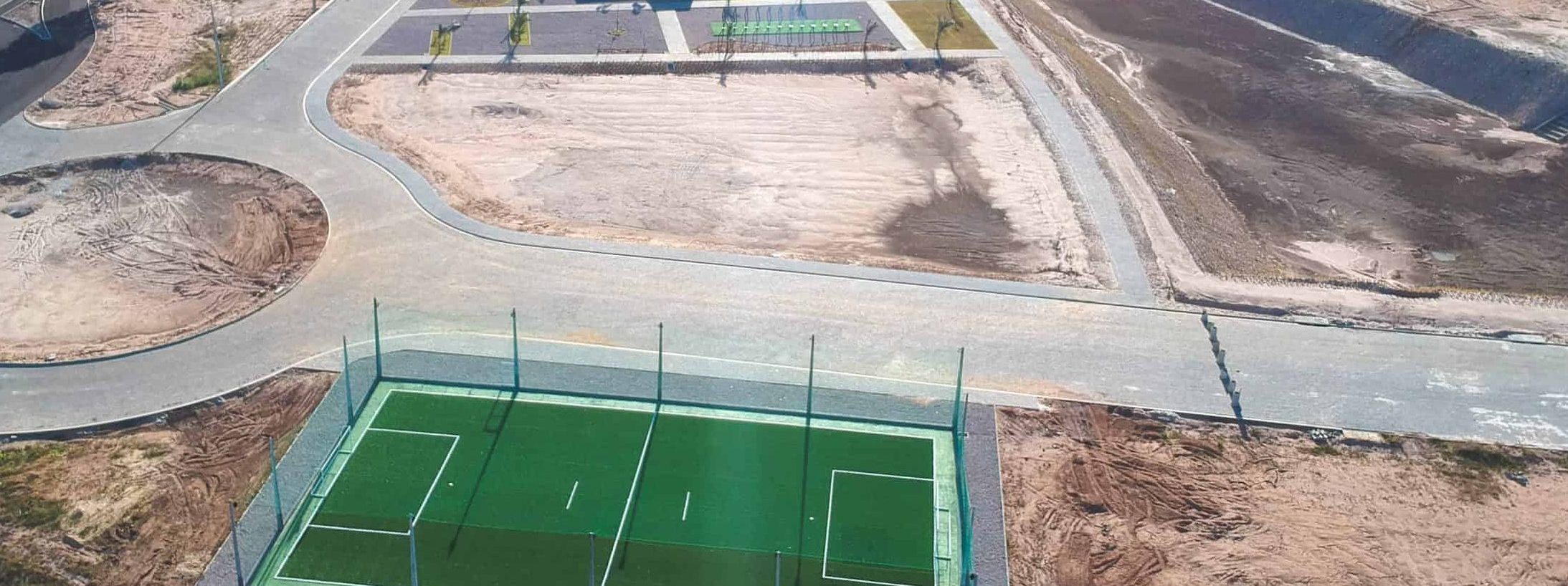 Foto área da Smart City Natal com o campo de futebol